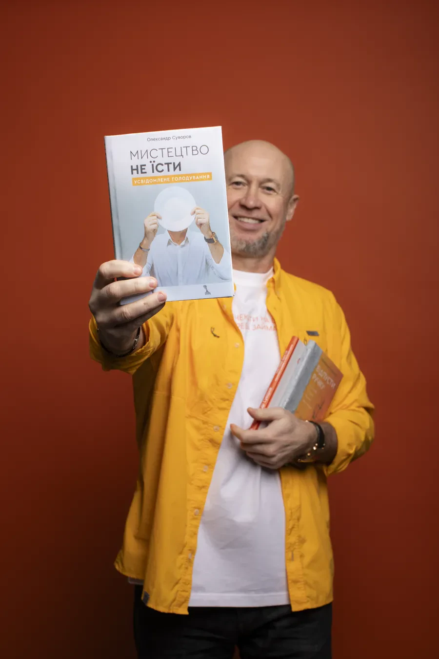 Why a Businessperson Should Write a Book: Experience That Can't Be Measured by Profit
